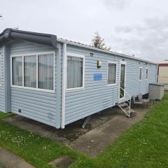 3 bed caravan Robin hood 8 fir tree