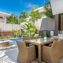 KoKo's Beach House 4