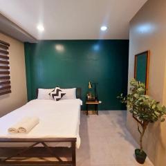 Minimalist Vigan Condo Near Calle Crisologo