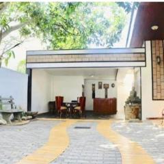 GiBu Art Gallery and Villa
