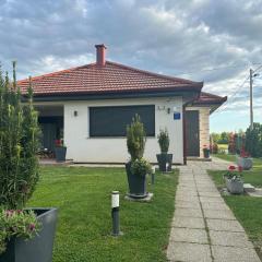 Holiday Home TimeOut Bizovac