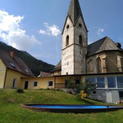 Charmantes Ferienhaus in Vordernberg mit Privatem Pool