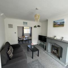 Lekmore properties - Lovely 2 bedroom home close to the sea side