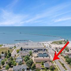 Ludington Pier House