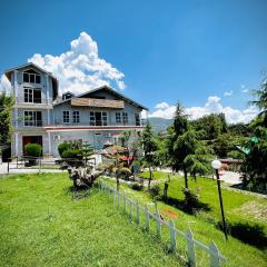 Summit Resorts (Republika Central)