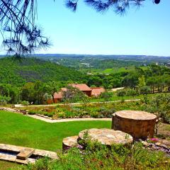 Casa dos Sonhos, private terrace, quiet location, walking to village, ecological pool, pets considered, nature friendly