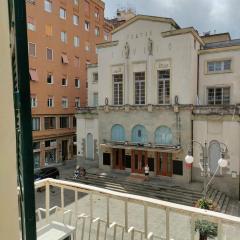 IL Balcone Sul Teatro