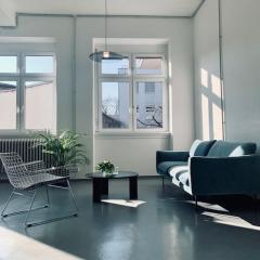 Modernes Studio mit Loft Charakter