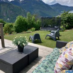 LE ZÈDÈL - Duplex 100m2 avec terrasse et jardin vue montagne
