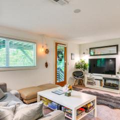 3 Mi to Downtown Portland Lush Flat with Fire Pit