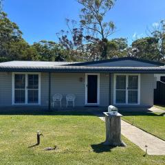 Elanora - home by the sea in Sussex Inlet