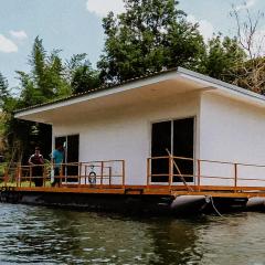 Wuttipan Raft RiverKwai