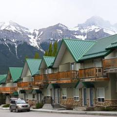 Mountain Surrounded Lodge in Harvie Height