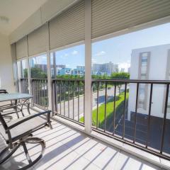 Enjoy Fully Equipped 2BR Condo Near The Beach