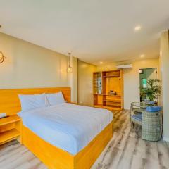 Sofia - Summer Coastal Suites