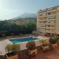 luxury homes Marbella sun beach and pool