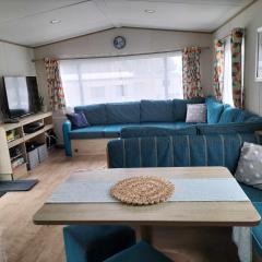 Abi static caravan close to Edinburgh