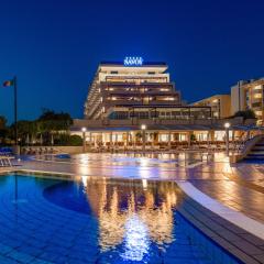 Savoy Beach Hotel & Thermal Spa