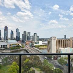 Spectecular VIEW Yarra River Crown Complex MCEC