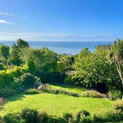 Stunning Charmouth Property with Bay views!