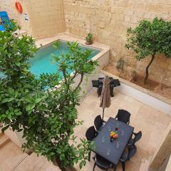 Dar Tan-Nanniet - House of Character with Private Pool