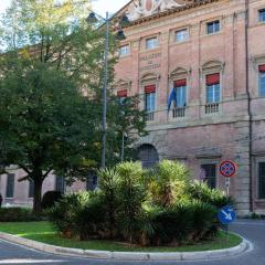 LUXURYHOTEL Piazza Maggiore -BOLOGNACENTRO