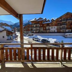 Appartement T2 Les Orres 1800 au pied des pistes