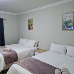 Lukhanyo Guest House