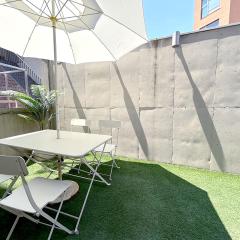 Hongdae good vibe with terrace