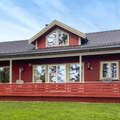 Cozy Home In Sandnes With Kitchen