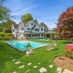 Victorian Traditional in Southampton Village