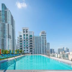 Luxurious High-Rise in Downtown Miami