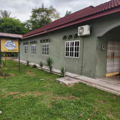 Homestay Hassani Kepala Batas