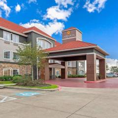 La Quinta by Wyndham Bridge City-Orange