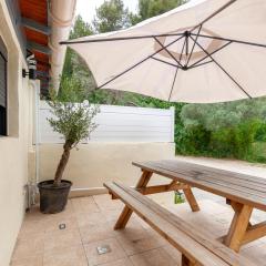 Gîte rénové Calanque La Vesse