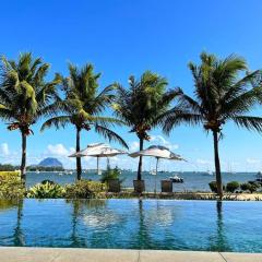 Latitude Luxury Seafront Suite
