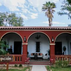 HOTEL LOS ARCOS El placer de lo natural