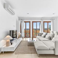 Apartment Theia with sea and sunset views, the Resort in Aphrodite Hills