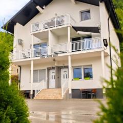Villa Pliva Lake 2