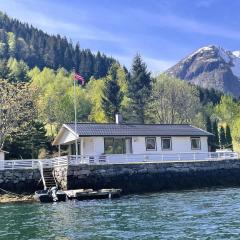 Der Ferientraum in Balestrand direkt am Wasser