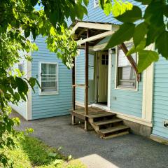 Traveler’s Den in Medford