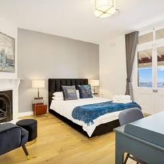 Sydney CBD Waterview Apartment 56A