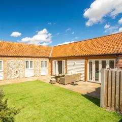 Filby Barn by Big Skies Cottages