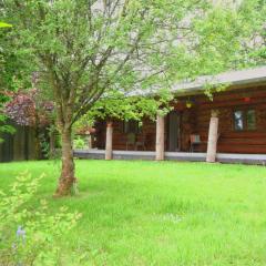 Log Cabin, Easter Hall Park