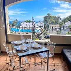 Abrico Seaview Apartment