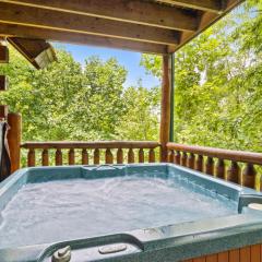 Waterfall Retreat 2 bed 2bath Cabin with Hot Tub Pool Table And The Sounds Of A Natural Waterfall