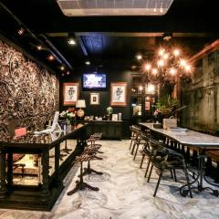 Shade House - Phuket Downtown