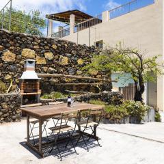 Cozy Rustic House & Terrace, El Pinar
