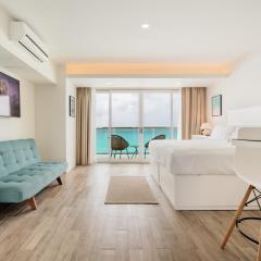 The Ocean Vibes Suites by Casa Paraiso
