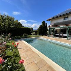 Belle Villa avec Piscine proche de Genève